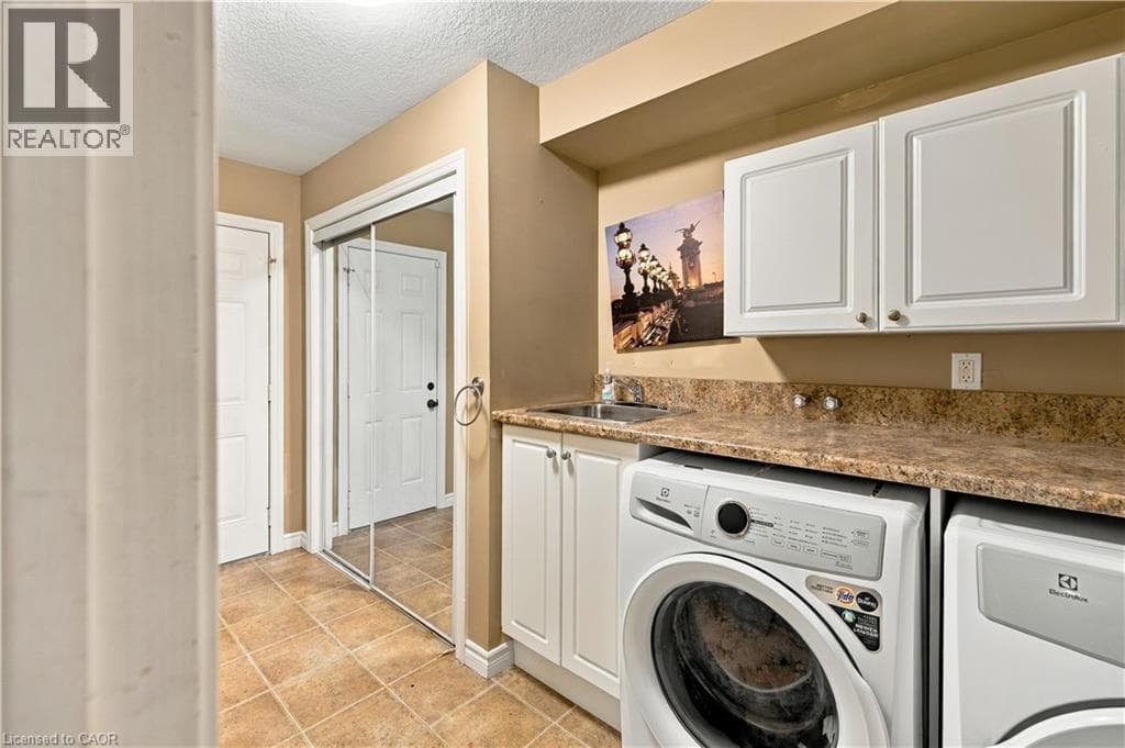 Detached for sale at 697 RHINE FALL Drive, Clair Hills, Waterloo, Ontario, photo 40