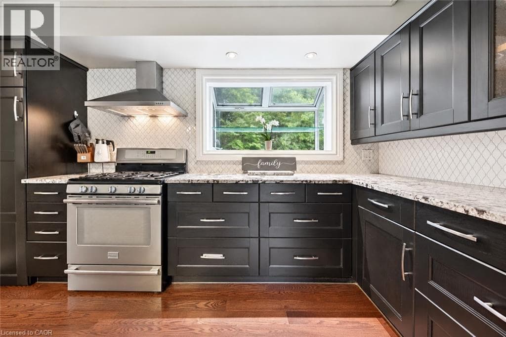 Detached for sale at 100 FOREST HILL Drive, Meinzinger Park-Lakeside, Kitchener, Ontario, photo 13