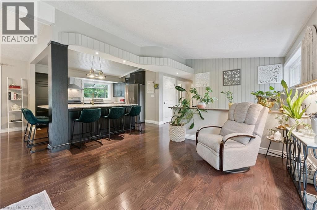 Detached for sale at 100 FOREST HILL Drive, Meinzinger Park-Lakeside, Kitchener, Ontario, photo 9