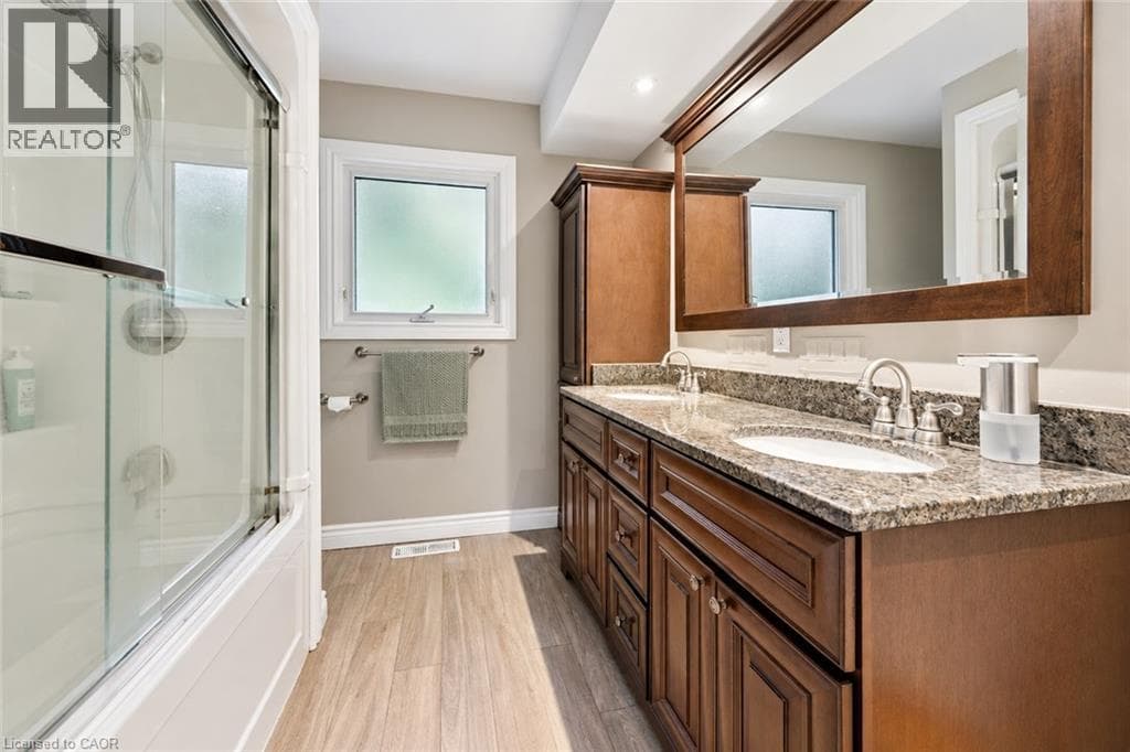 Detached for sale at 100 FOREST HILL Drive, Meinzinger Park-Lakeside, Kitchener, Ontario, photo 20
