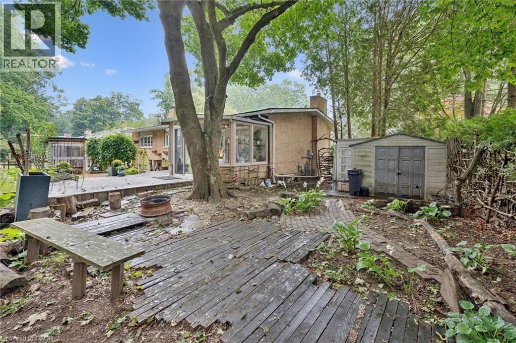 Detached for sale at 100 FOREST HILL Drive, Meinzinger Park-Lakeside, Kitchener, Ontario, photo 36
