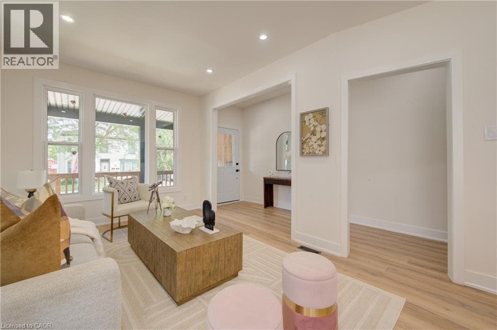 Semi-detached for sale at 26 RICHARDSON Street, St Andrews Hills, Cambridge, Ontario, photo 10