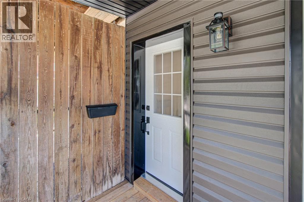 Semi-detached for sale at 26 RICHARDSON Street, St Andrews Hills, Cambridge, Ontario, photo 4