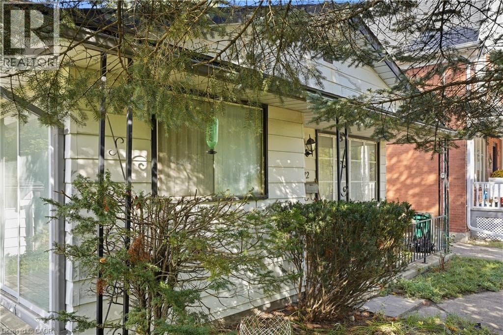Detached for sale at 12 HILL Street, Mt. Hope Huron Park, Kitchener, Ontario, photo 8
