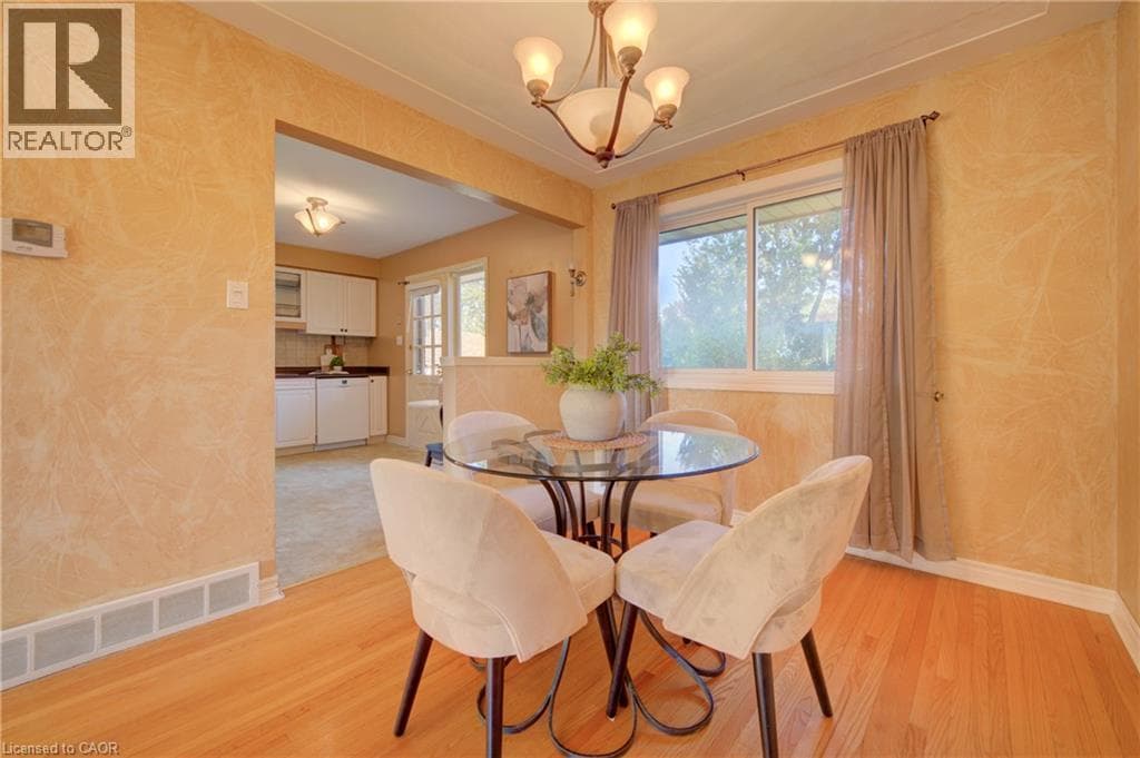 Detached for sale at 79 GAY Crescent, Stanley Park, Kitchener, Ontario, photo 8