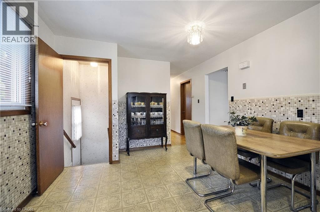 Detached for sale at 113 FIRST Avenue W, St Andrews Hills, Cambridge, Ontario, photo 13