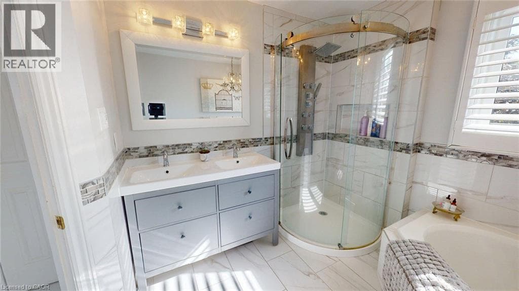 Detached for sale at 723 MUNICH Circle, Clair Hills, Waterloo, Ontario, photo 16