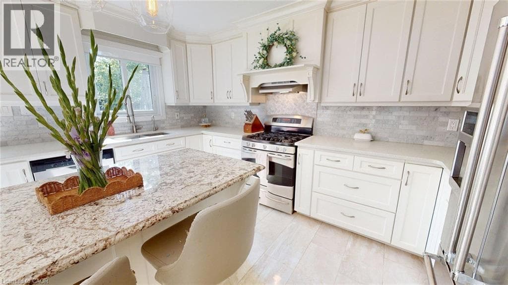 Detached for sale at 723 MUNICH Circle, Clair Hills, Waterloo, Ontario, photo 8
