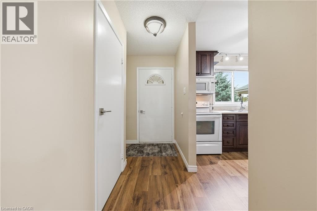 Townhouse for sale at 255 NORTHLAKE Drive Unit# 28, Lakeshore North, Waterloo, Ontario, photo 7