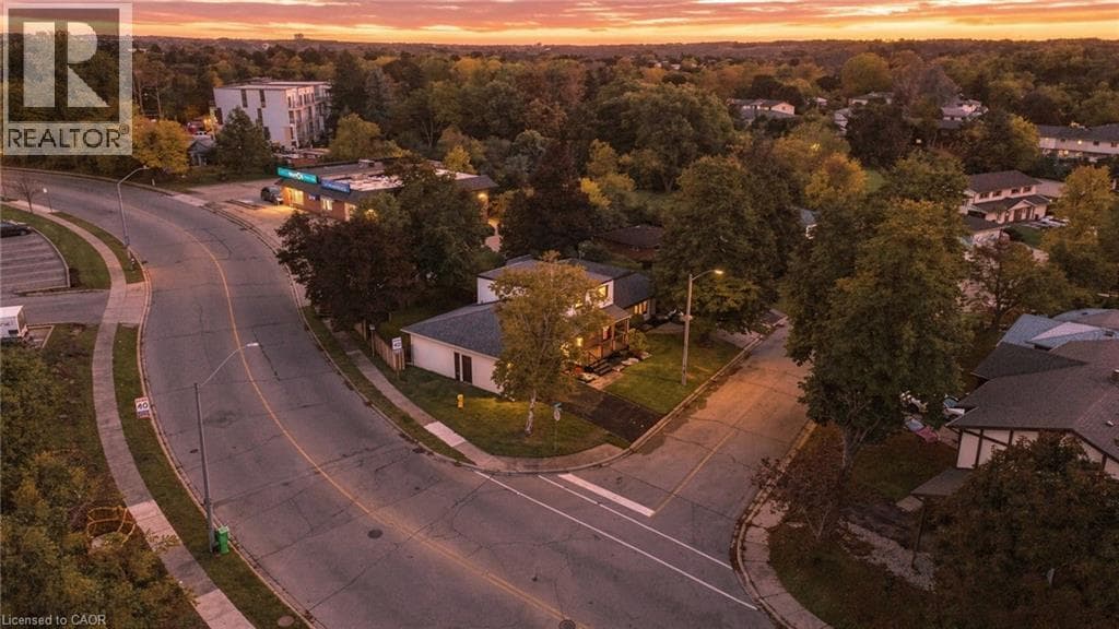 Detached for sale at 207 LINDEN Drive, Preston Heights, Cambridge, Ontario, photo 6