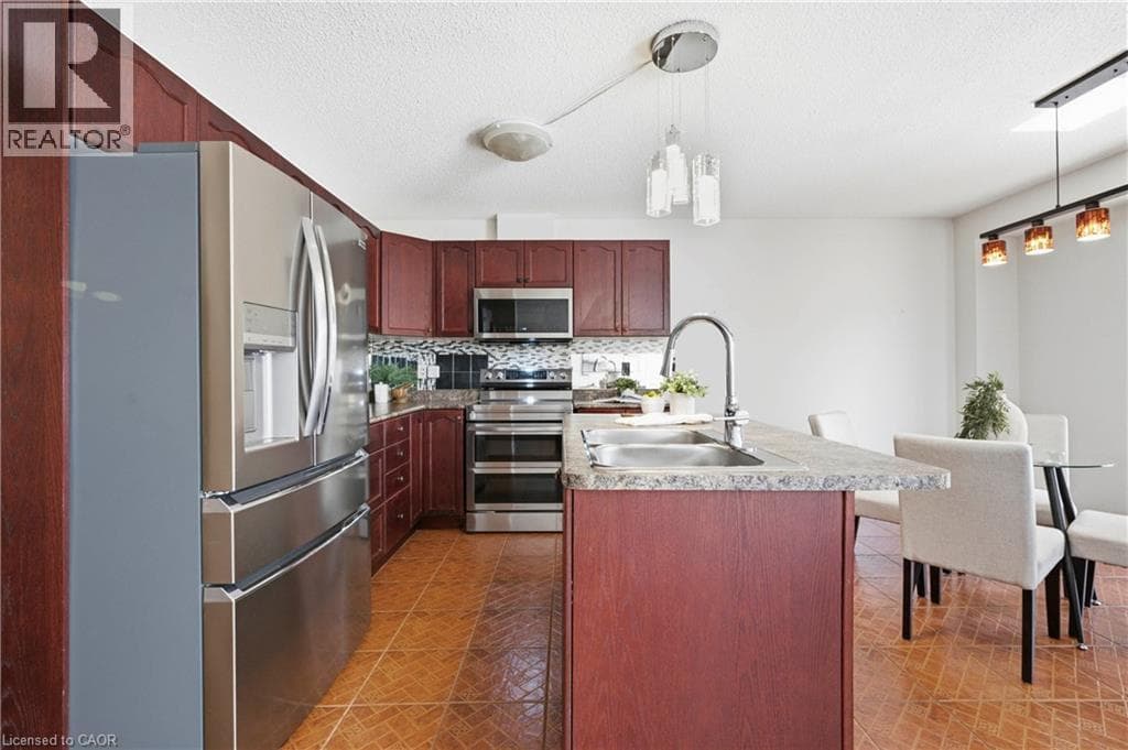 Detached for sale at 324 BEAUMONT Crescent, Grand River South, Kitchener, Ontario, photo 9