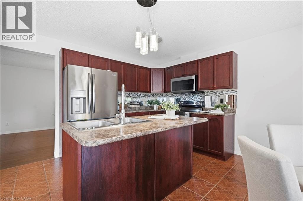Detached for sale at 324 BEAUMONT Crescent, Grand River South, Kitchener, Ontario, photo 8