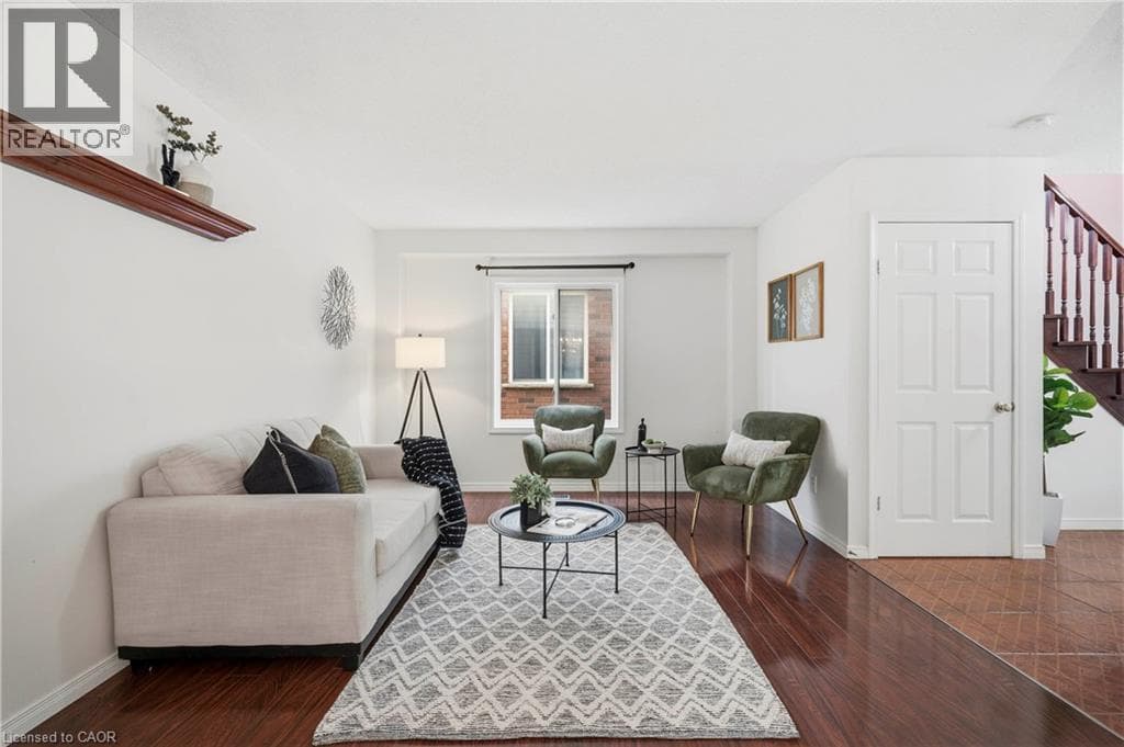 Detached for sale at 324 BEAUMONT Crescent, Grand River South, Kitchener, Ontario, photo 4