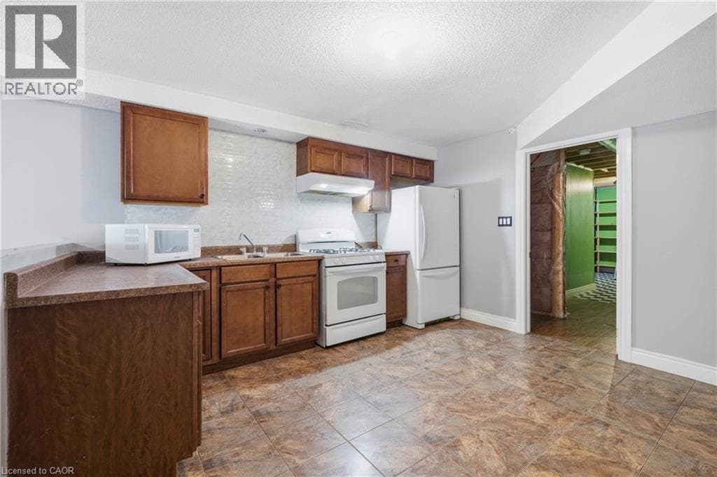 Detached for sale at 324 BEAUMONT Crescent, Grand River South, Kitchener, Ontario, photo 32
