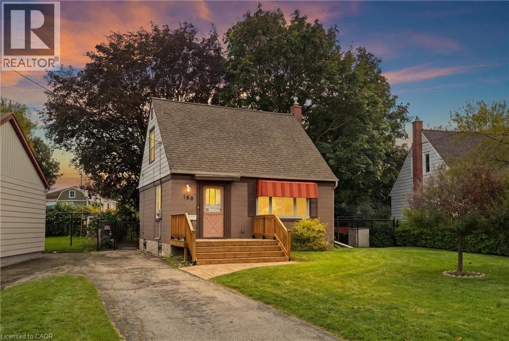 Detached for sale at 160 LORNE Crescent, Southdale, Kitchener, Ontario, photo 2