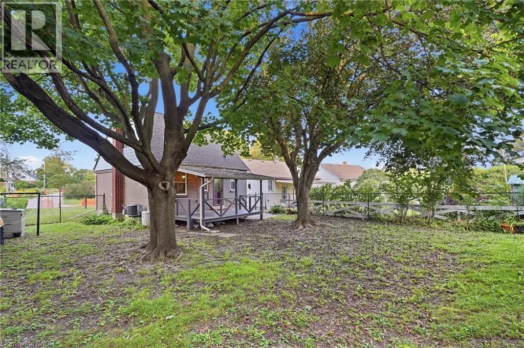 Detached for sale at 160 LORNE Crescent, Southdale, Kitchener, Ontario, photo 11