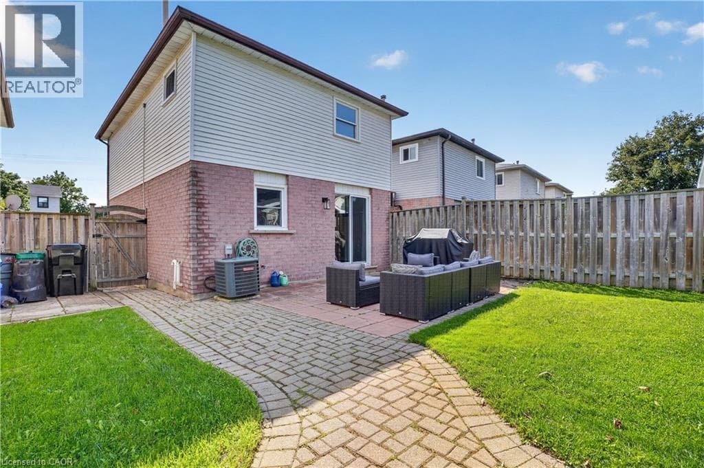 Detached for sale at 38 MEADOW WOODS Crescent, Forest Heights, Kitchener, Ontario, photo 12