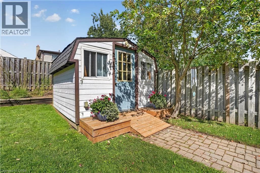 Detached for sale at 38 MEADOW WOODS Crescent, Forest Heights, Kitchener, Ontario, photo 11