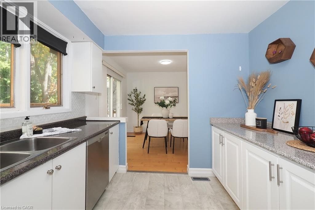 Detached for sale at 98 AMOS Avenue, Beechwood Park, Waterloo, Ontario, photo 7