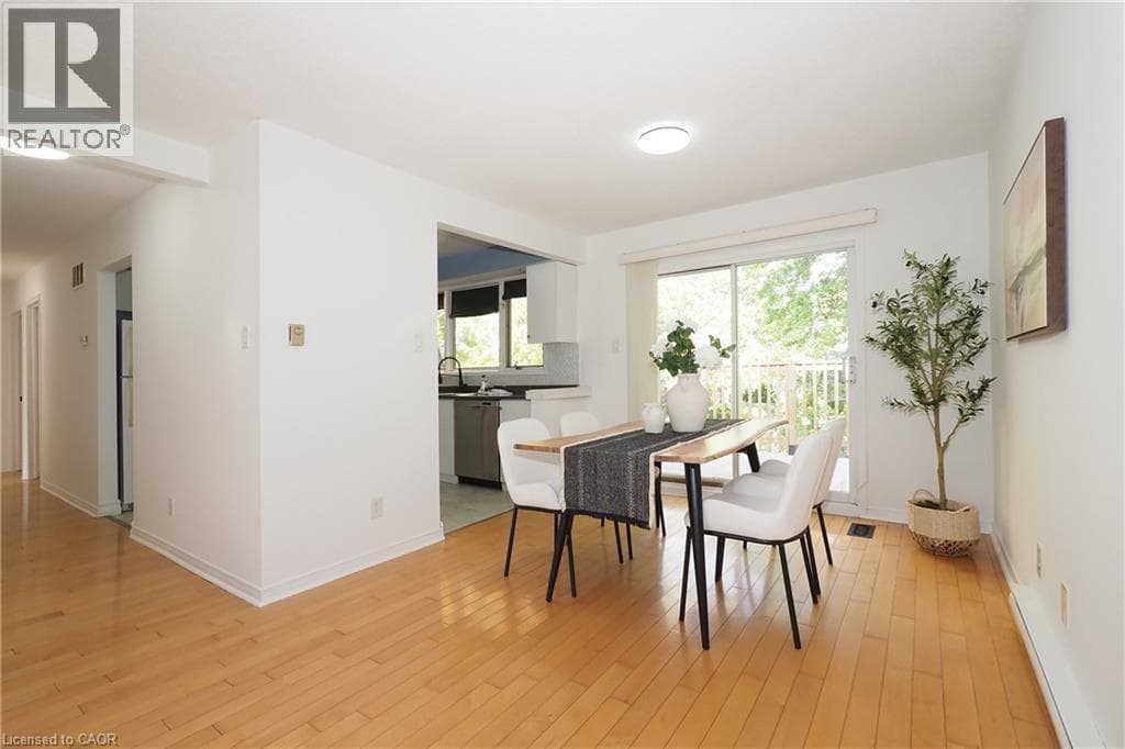 Detached for sale at 98 AMOS Avenue, Beechwood Park, Waterloo, Ontario, photo 5