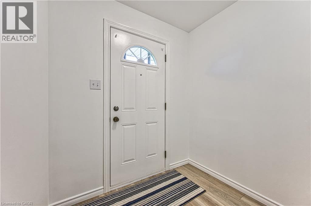 Semi-detached for sale at 21 VICMOUNT Drive, Victoria Hills, Kitchener, Ontario, photo 4