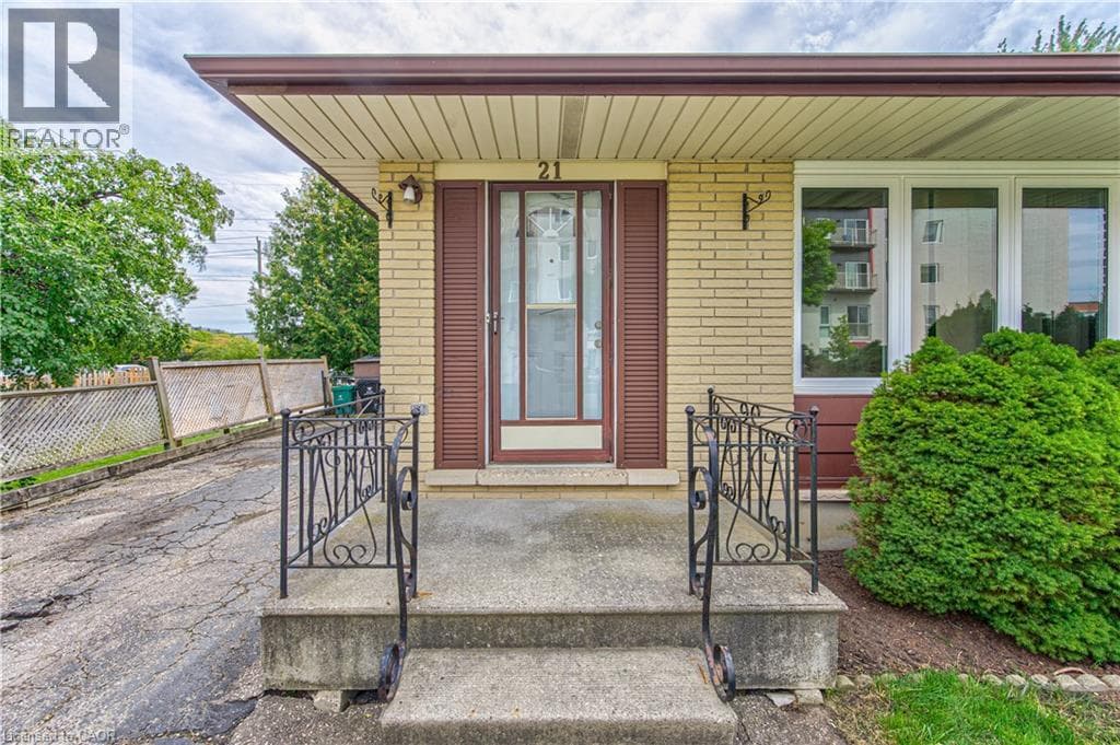 Semi-detached for sale at 21 VICMOUNT Drive, Victoria Hills, Kitchener, Ontario, photo 3