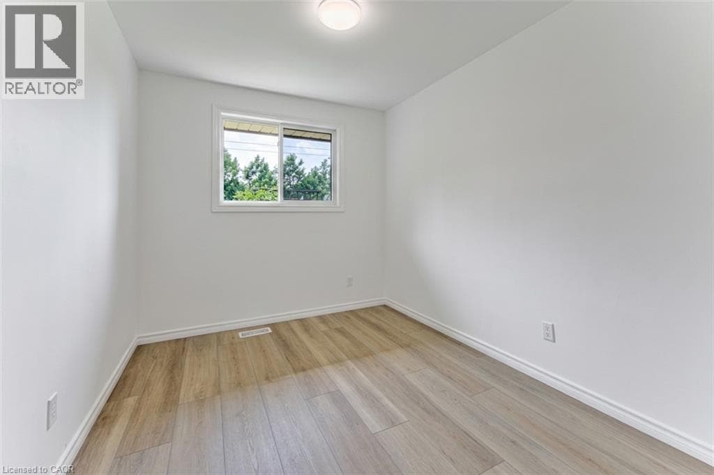 Semi-detached for sale at 21 VICMOUNT Drive, Victoria Hills, Kitchener, Ontario, photo 22