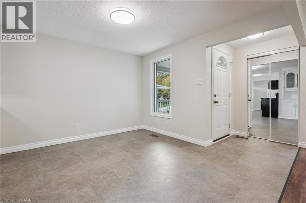 Detached for sale at 35 PEPPERWOOD Crescent, Chicopee, Kitchener, Ontario, photo 10