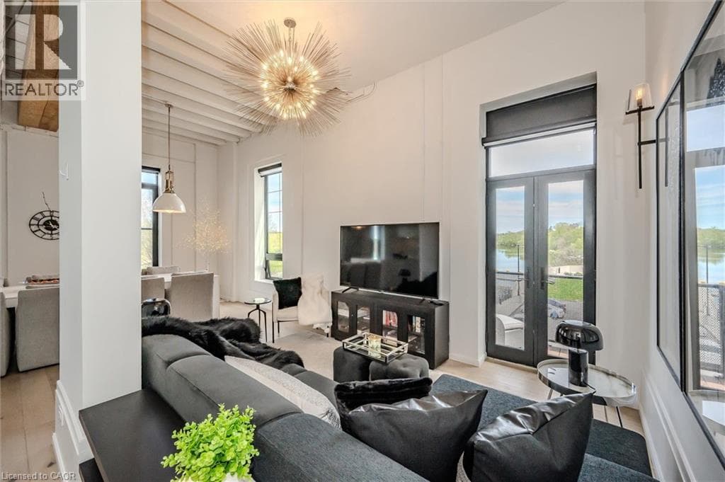 Apartment for sale at 19 GUELPH Avenue Unit# 308, Downtown Hespeler, Cambridge, Ontario, photo 3