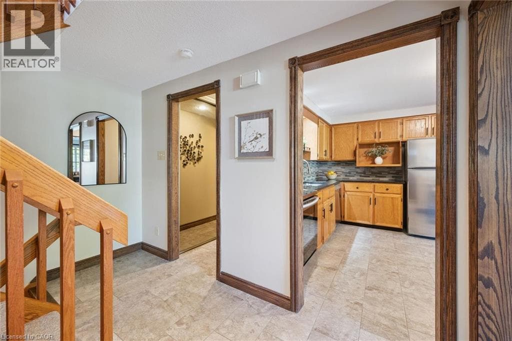Townhouse for sale at 477 BEECHWOOD Drive Unit# 1, Rummelhardt, Waterloo, Ontario, photo 8