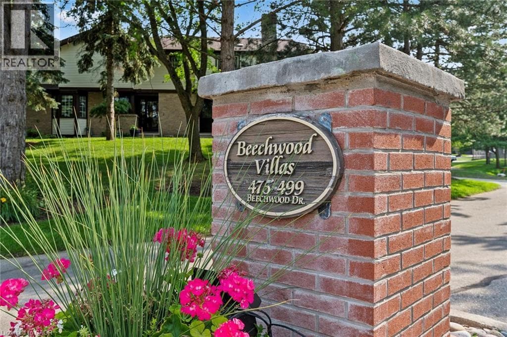 Townhouse for sale at 477 BEECHWOOD Drive Unit# 1, Rummelhardt, Waterloo, Ontario, photo 2