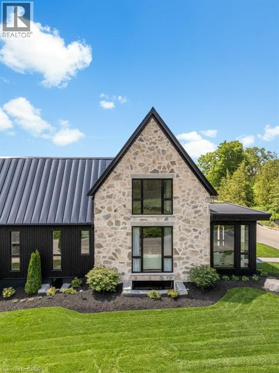 Detached for sale at 2 BRIDLEWOOD Crescent, Hidden Valley, Kitchener, Ontario, photo 2