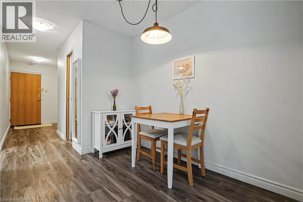 Apartment for sale at 20 ELLEN Street E Unit# 207, Civic Centre, Kitchener, Ontario, photo 3