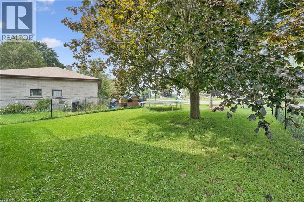 Detached for sale at 8 CHRISTIAN Street, Baden, Wilmot, Ontario, photo 30