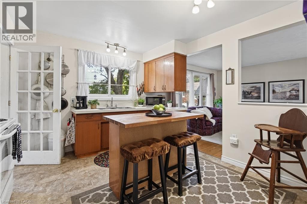 Detached for sale at 218 MONTROSE Street S, Central Park, Cambridge, Ontario, photo 12