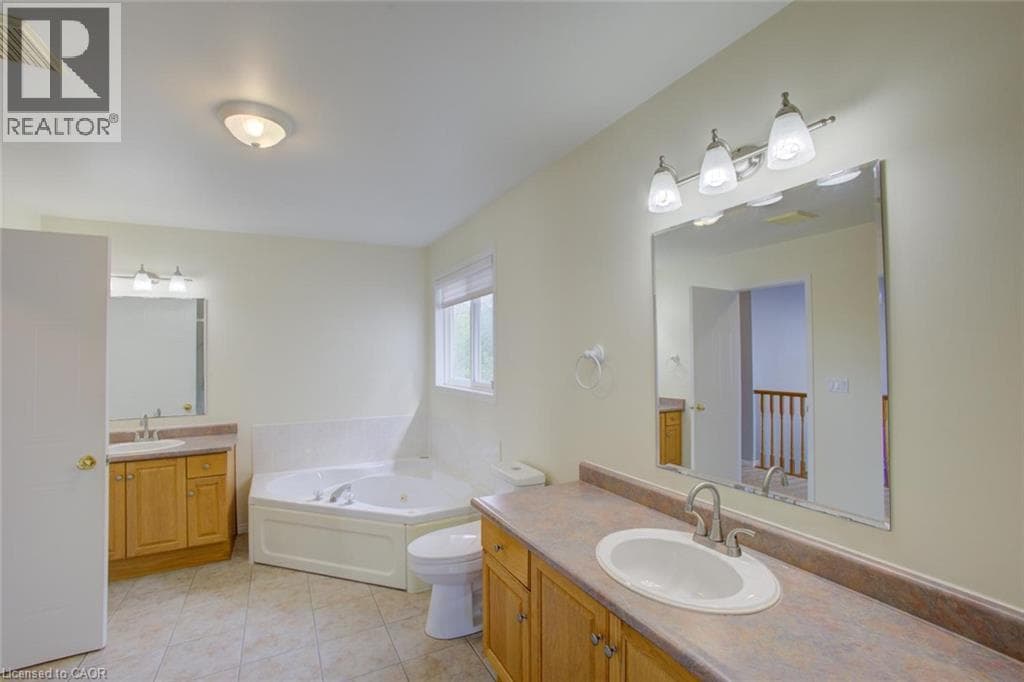 Detached for sale at 11 KROEGER Crescent, Cooper, Cambridge, Ontario, photo 34