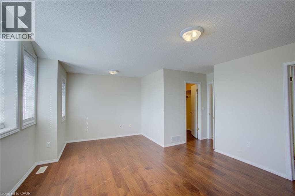 Detached for sale at 11 KROEGER Crescent, Cooper, Cambridge, Ontario, photo 32