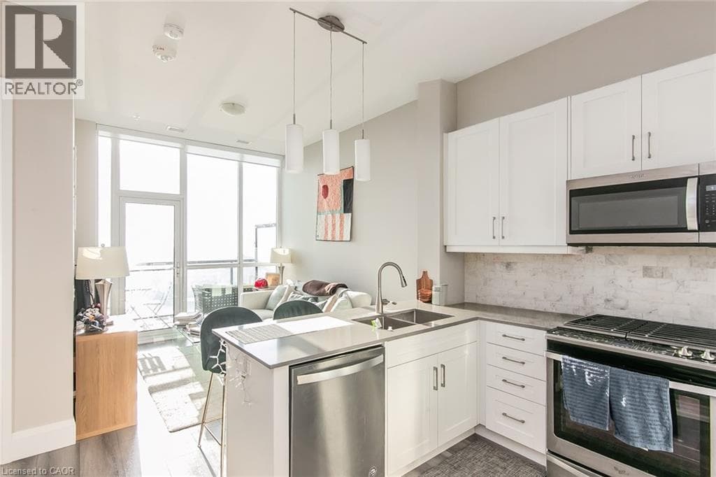 Apartment for sale at 60 W CHARLES Street W Unit# 2903, Downtown Kitchener, Kitchener, Ontario, photo 4