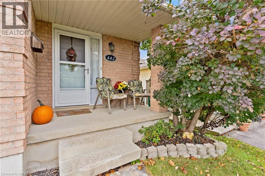 Semi-detached for sale at 442 JOSEPH Street, New Hamburg, Wilmot, Ontario, photo 4