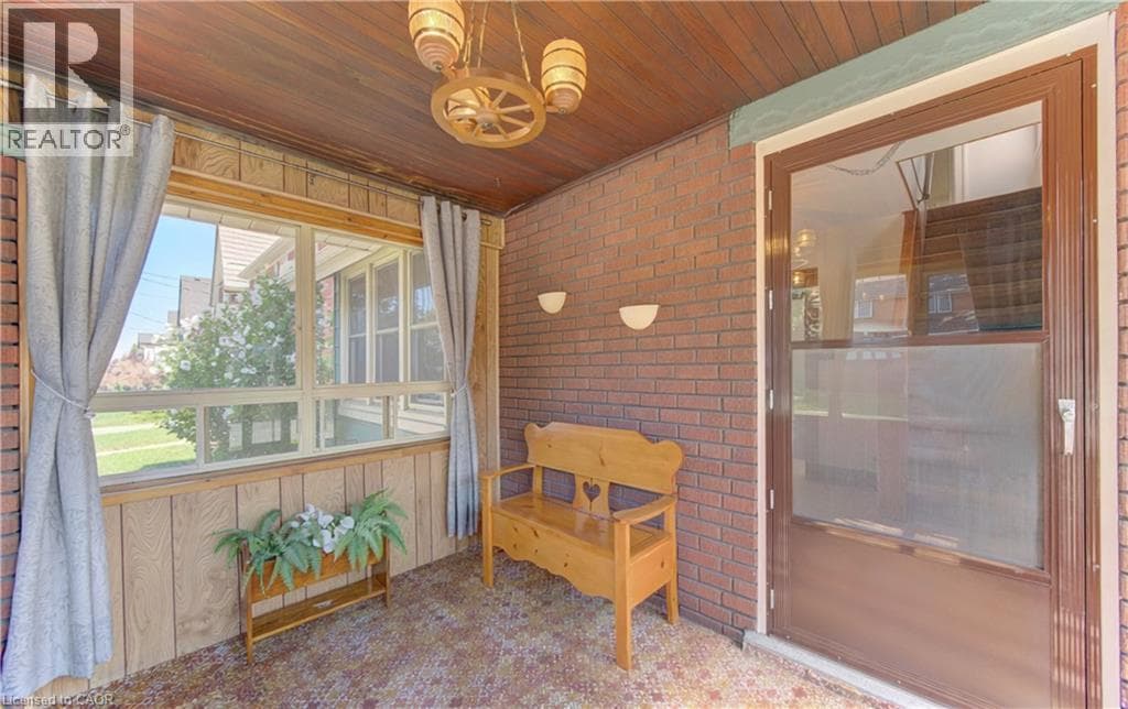 Detached for sale at 224 WEBER Street E, Auditorium, Kitchener, Ontario, photo 4