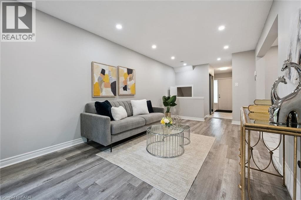 Townhouse for sale at 46 CEDARWOODS Crescent Unit# 20, Vanier, Kitchener, Ontario, photo 8