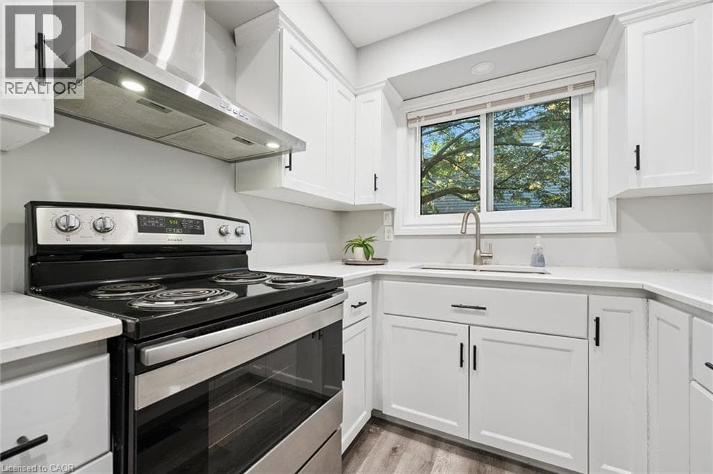 Townhouse for sale at 46 CEDARWOODS Crescent Unit# 20, Vanier, Kitchener, Ontario, photo 12