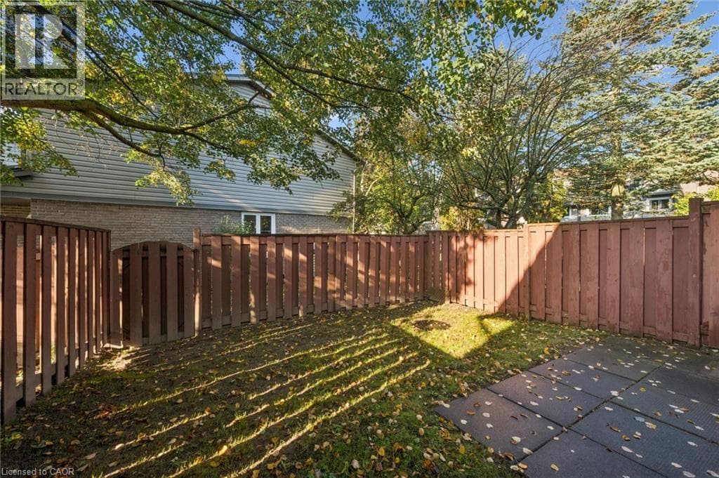Townhouse for sale at 46 CEDARWOODS Crescent Unit# 20, Vanier, Kitchener, Ontario, photo 32
