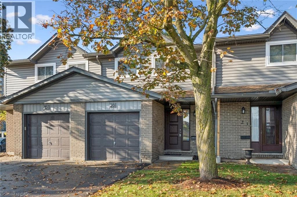 Townhouse for sale at 46 CEDARWOODS Crescent Unit# 20, Vanier, Kitchener, Ontario, photo 3