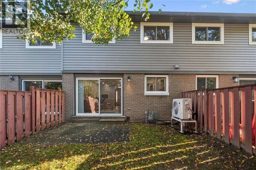 Townhouse for sale at 46 CEDARWOODS Crescent Unit# 20, Vanier, Kitchener, Ontario, photo 35