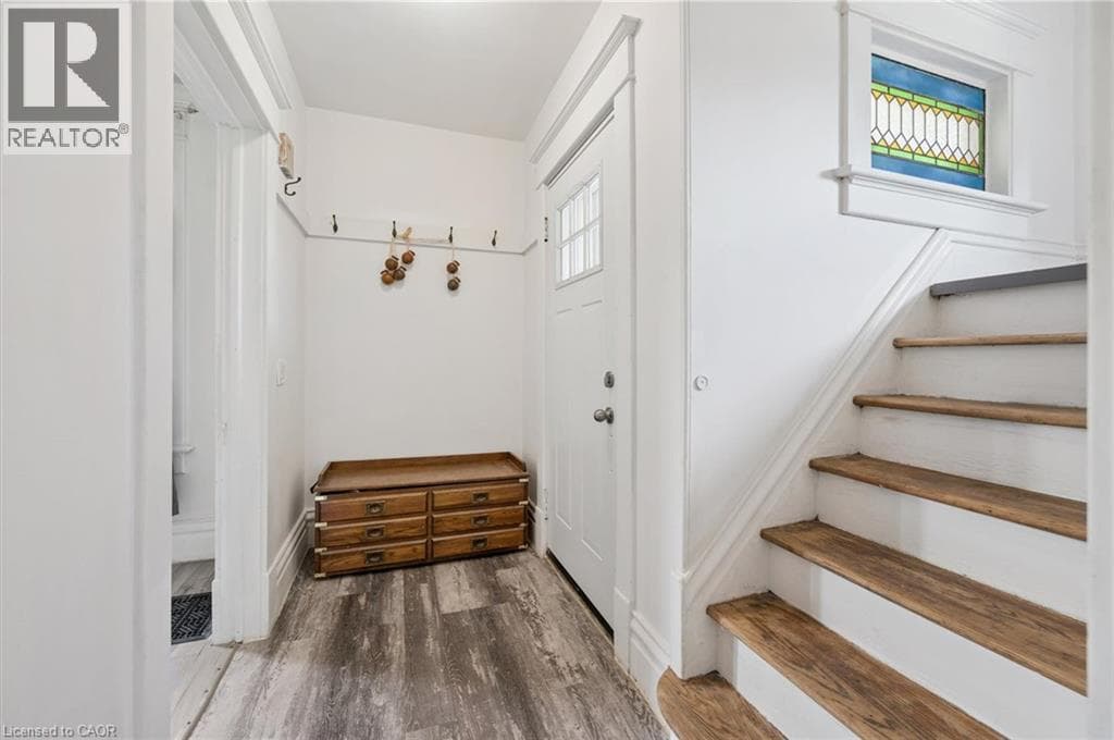 Detached for sale at 99 CEDAR Street, Southwood, Cambridge, Ontario, photo 6