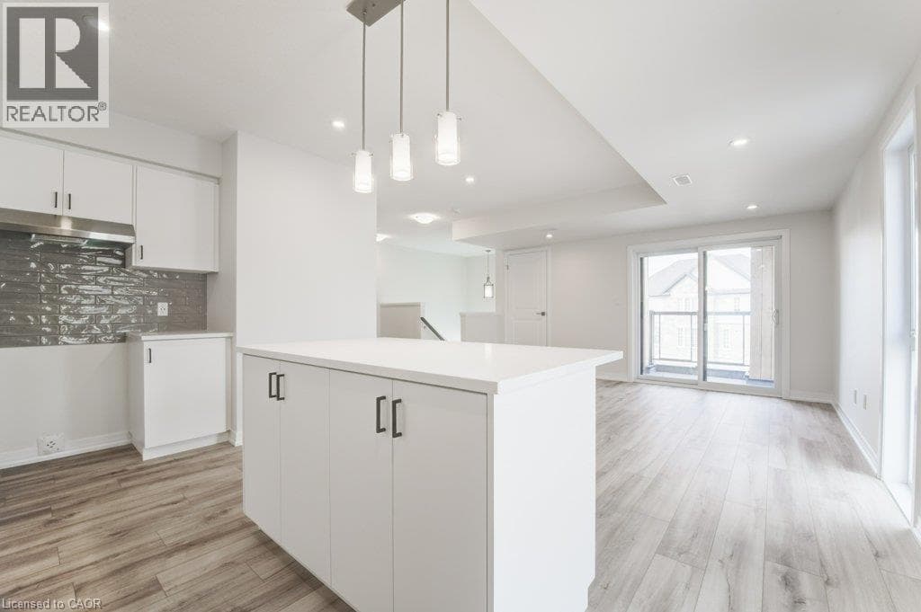 Townhouse for sale at 686 BENNINGER Drive, Laurentian West, Kitchener, Ontario, photo 17