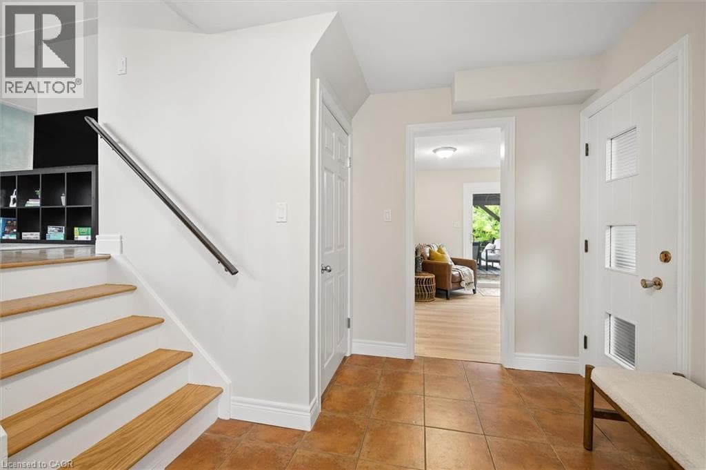 Detached for sale at 127 GAY Crescent, Stanley Park, Kitchener, Ontario, photo 5