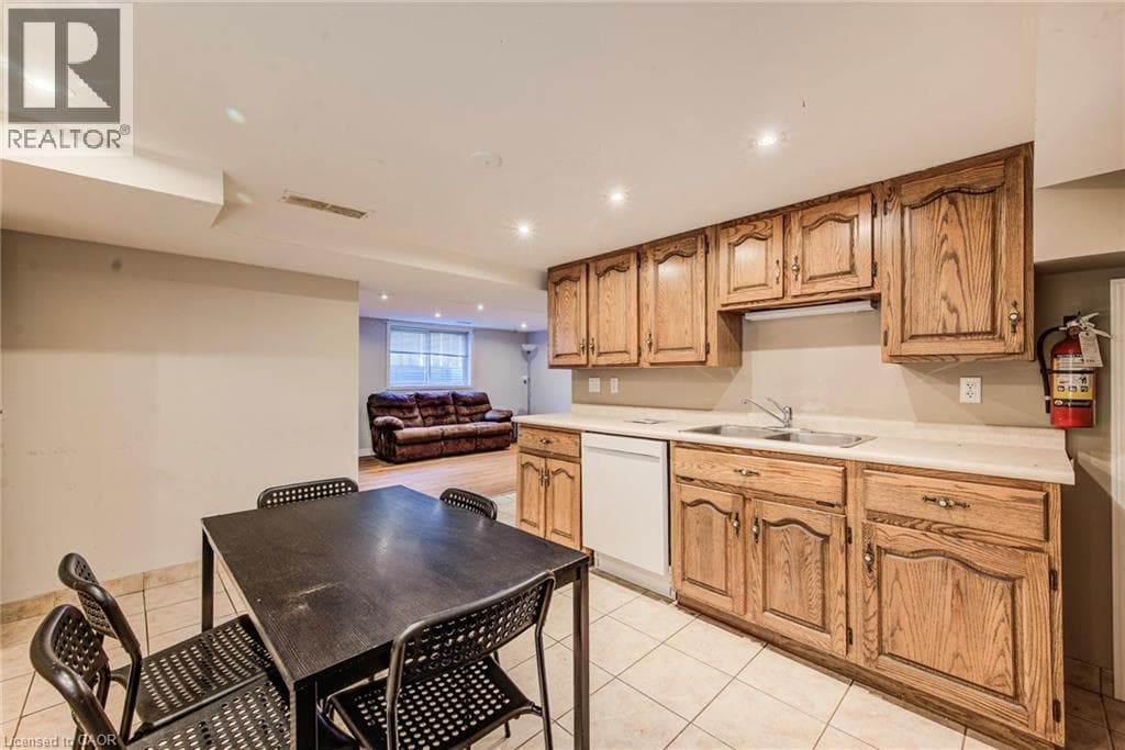 Multi-family for sale at 139 ELGIN Crescent, Uptown North, Waterloo, Ontario, photo 41