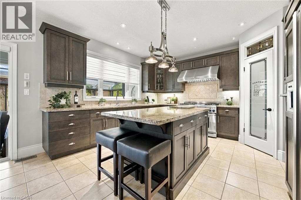 Detached for sale at 209 LONGVIEW Crescent, Pioneer Tower West, Kitchener, Ontario, photo 14